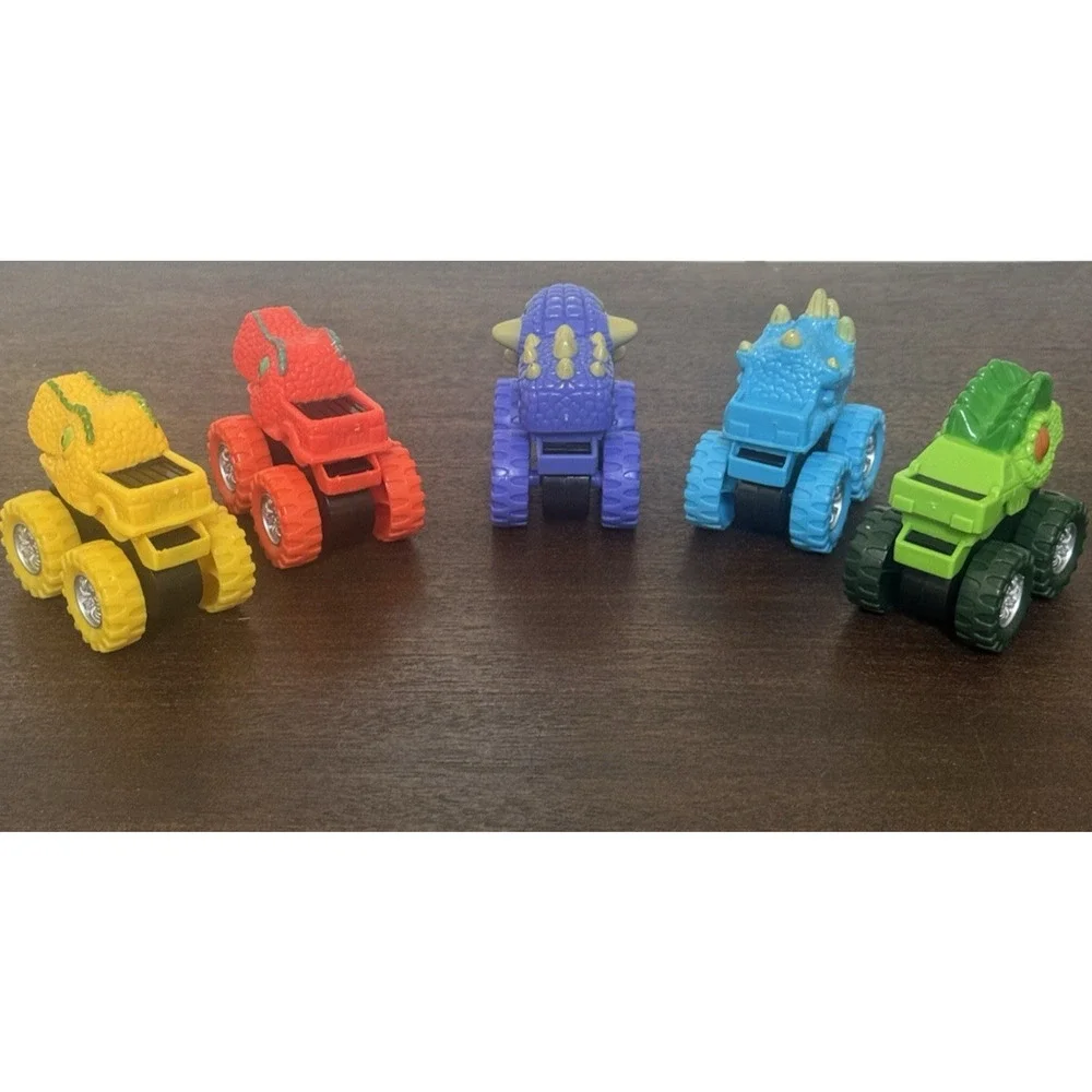 Spark‎ Create Imagine Dinosaur Monster Truck Lot of 5 Dinosaurs Dino Imagination